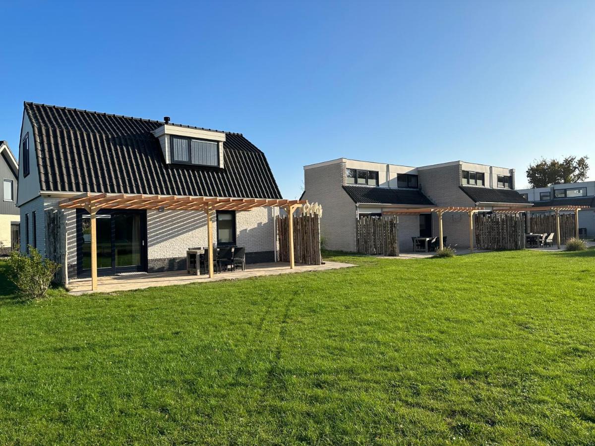 'T Eibernest Villa De Cocksdorp  Exterior photo